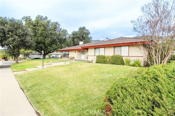 1203 Hidden Springs Lane, Glendora, CA 91741