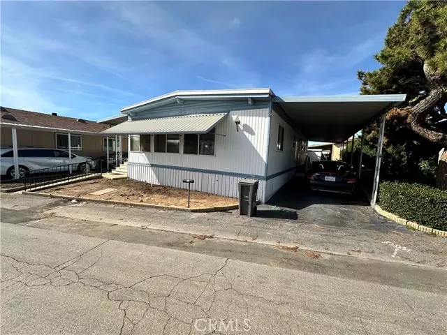 La Verne, CA 91750,3530 E Damien #85