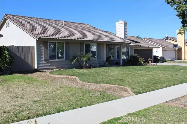 2136 N Arrowhead Avenue, Rialto, CA 92377