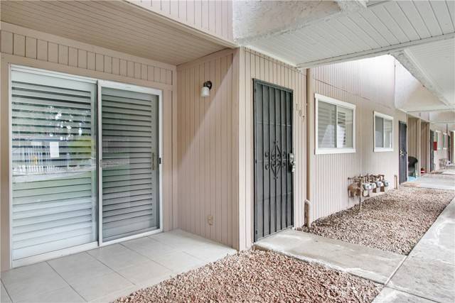 2857 N Los Felices Road #107, Palm Springs, CA 92262