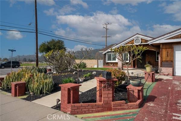 Glendora, CA 91740,903 E Payson Street