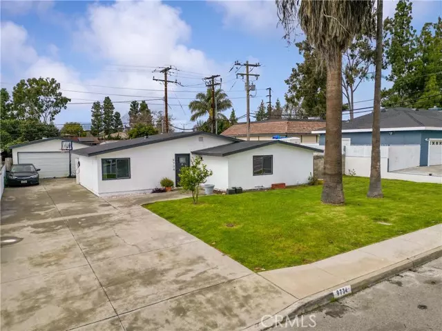 9734 Rose Avenue, Montclair, CA 91763