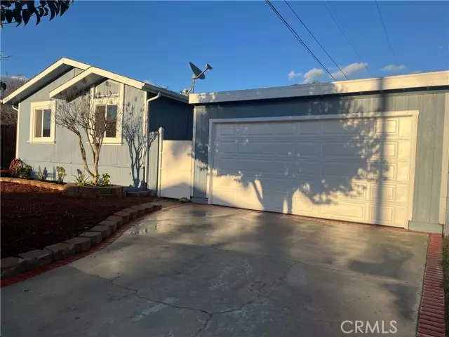 Santa Paula, CA 93060,443 14th