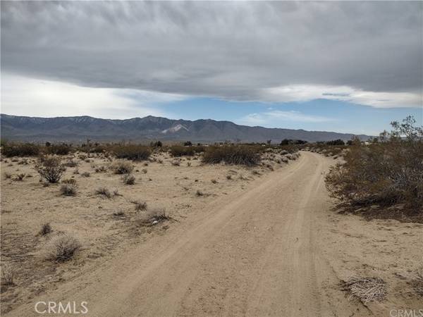 Lucerne Valley, CA 92356,10859 Allen