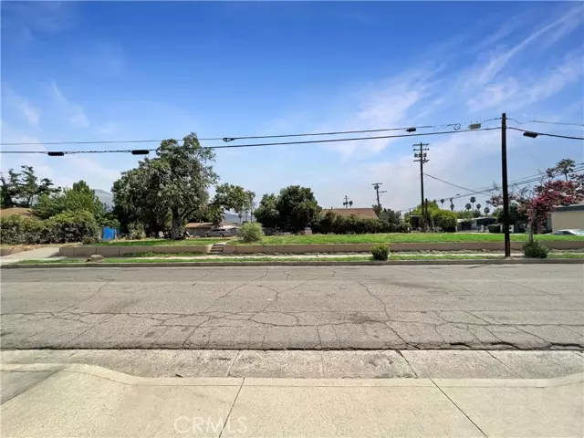 442 W 10th, San Bernardino, CA 92410