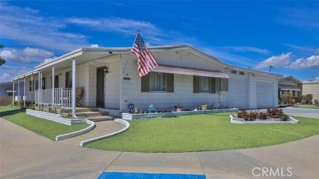 1255 Brentwood Way, Hemet, CA 92545