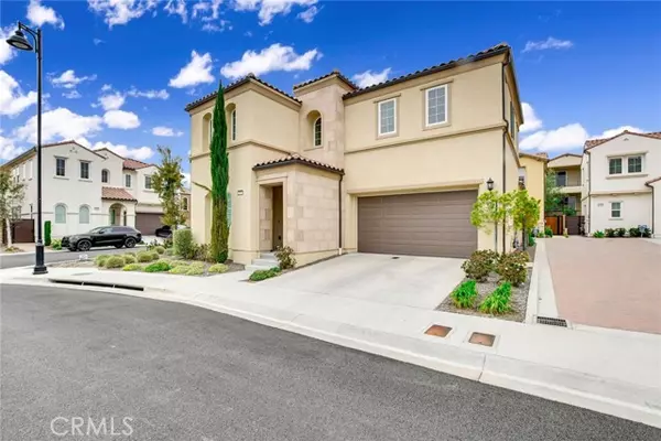 Porter Ranch, CA 91326,20831 W Acorn Circle