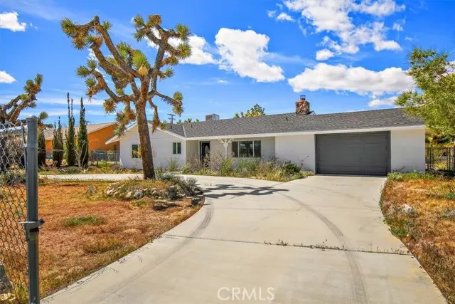 6854 Avalon Avenue, Yucca Valley, CA 92284