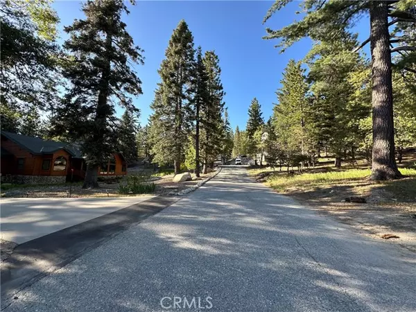 Running Springs, CA 92382,0 Cobblestone