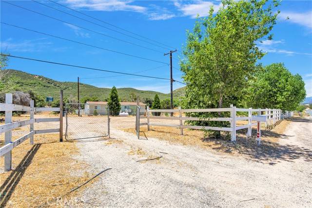 16685 State Highway 173, Hesperia, CA 92345