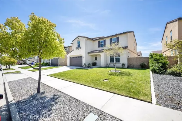 Fontana, CA 92336,16981 Schneider Street