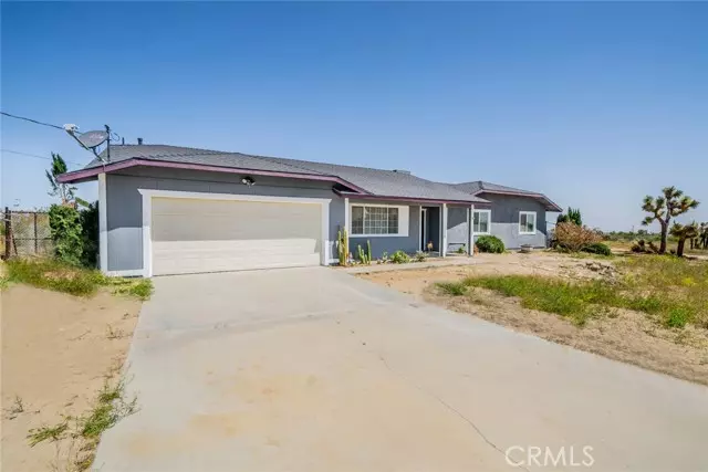 5248 Del Rosa Road, Phelan, CA 92371