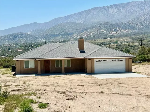 6815 Valle Vista Road, Phelan, CA 92371