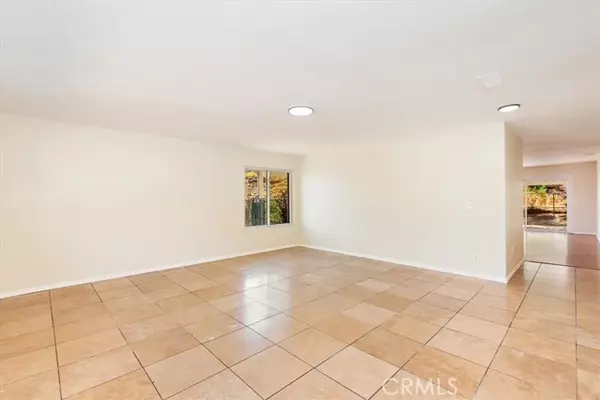 Jurupa Valley, CA 92509,5565 Skyloft Drive