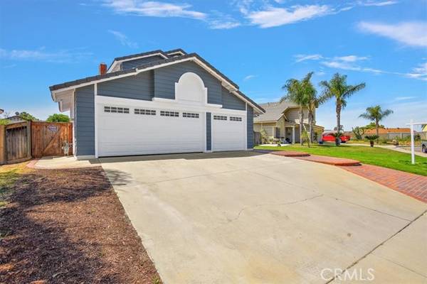 8052 Wendover Drive, Jurupa Valley, CA 92509