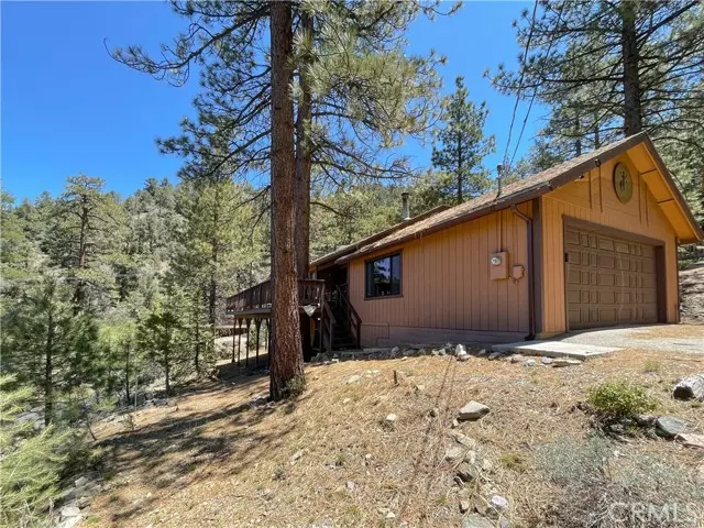 1521 Lassen Way, Pine Mountain Club, CA 93222