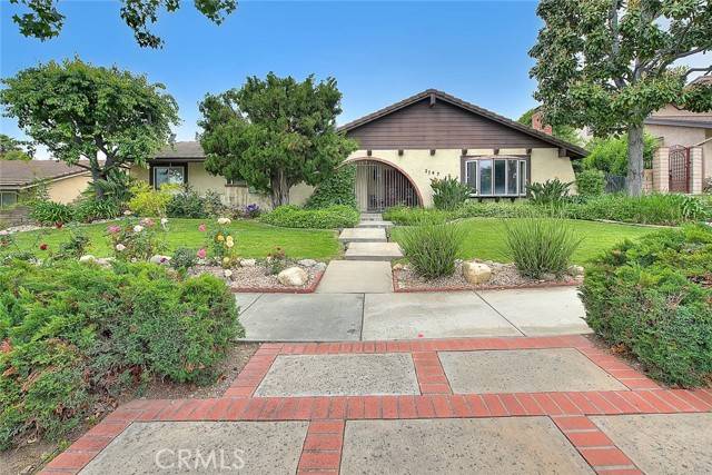 2147 N San Antonio Avenue, Upland, CA 91784