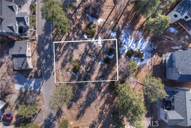 820 Talmadge Road, Big Bear Lake, CA 92315