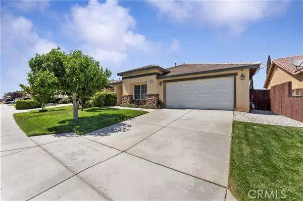 11672 Dos Palmas Road, Victorville, CA 92392