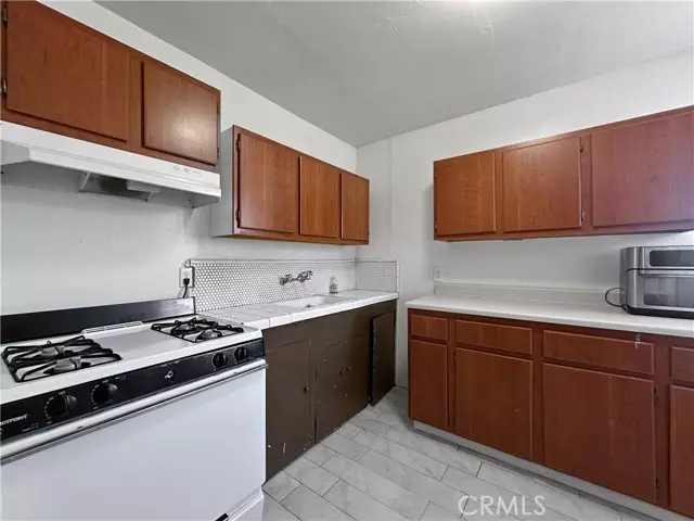 29 Palms, CA 92277,6631 Cahuilla Avenue