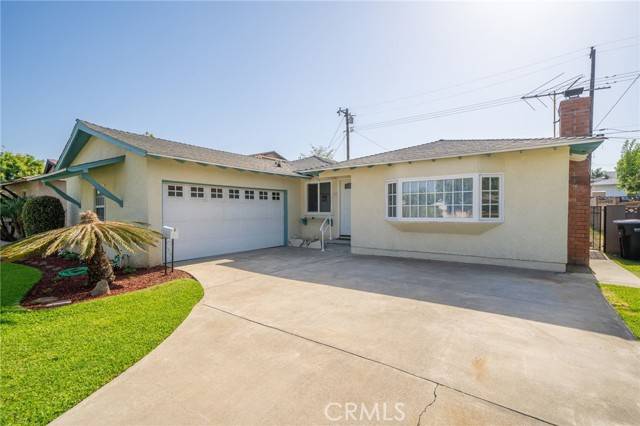 561 Mariposa Street, La Habra, CA 90631