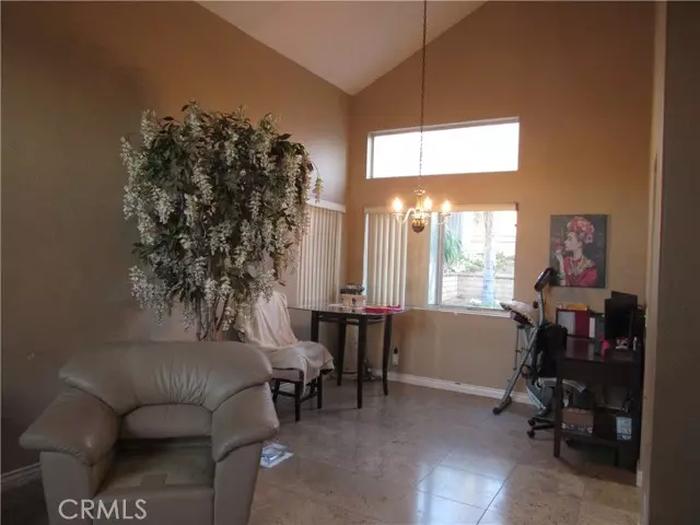 28539 Forest Oaks Way, Moreno Valley, CA 92555