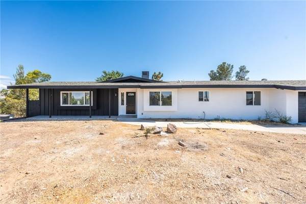 17907 Sycamore Street, Hesperia, CA 92345