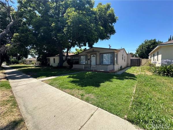 18216 Hartland Street, Reseda, CA 91335