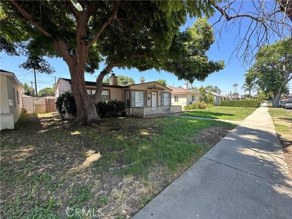 Reseda, CA 91335,18216 Hartland Street