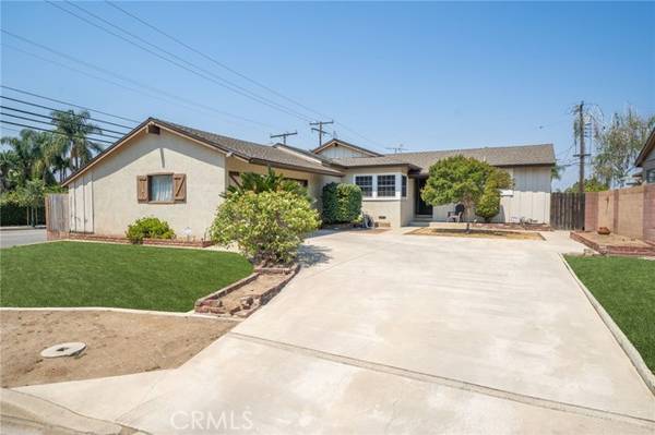 5005 N Rimhurst Avenue, Covina, CA 91724