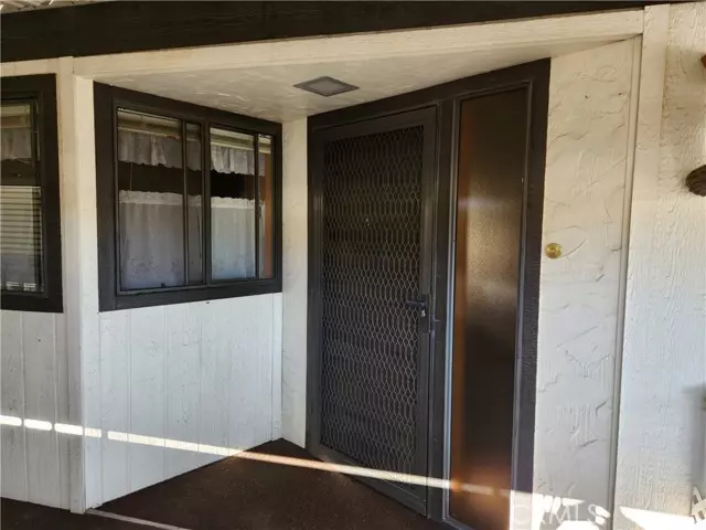 Hemet, CA 92543,1300 W Menlo #215