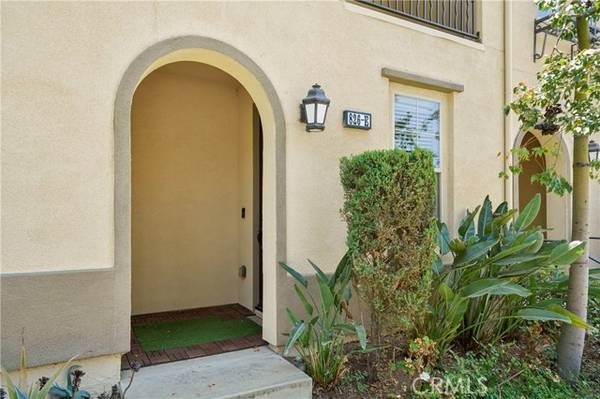 Azusa, CA 91702,826 E Promenade #E