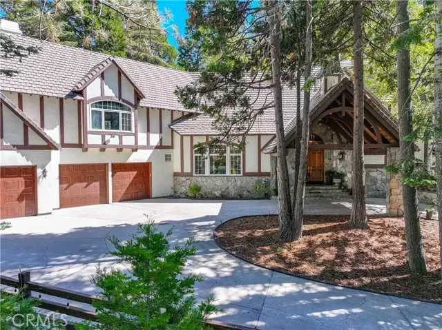 139 Cedar Ridge Drive, Lake Arrowhead, CA 92352