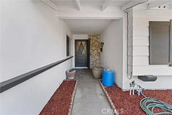 Carson, CA 90746,1628 E Abbottson Street