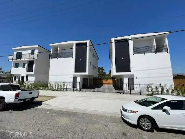 11451 W Victory Boulevard, North Hollywood, CA 91606