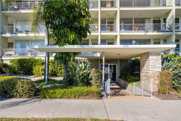 3901 E Livingston Drive #404, Long Beach, CA 90803