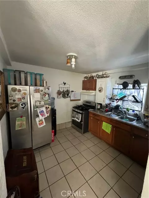 1029 S Hicks Avenue, Los Angeles, CA 90023