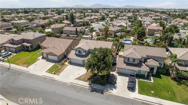 Fontana, CA 92336,14963 Elkhorn Drive