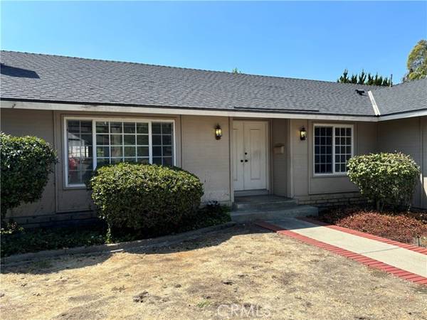 1302 Paseo Alamos, San Dimas, CA 91773