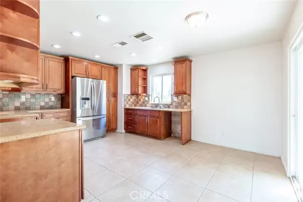 Palmdale, CA 93591,40166 178th Street