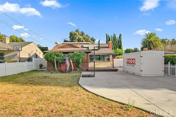 420 W Bennett Avenue, Glendora, CA 91741