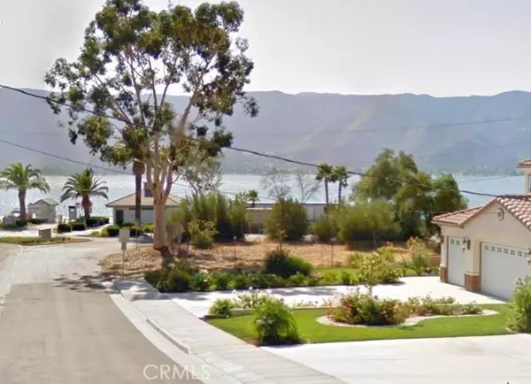 Lake Elsinore, CA 92530,501 W Lakeshore