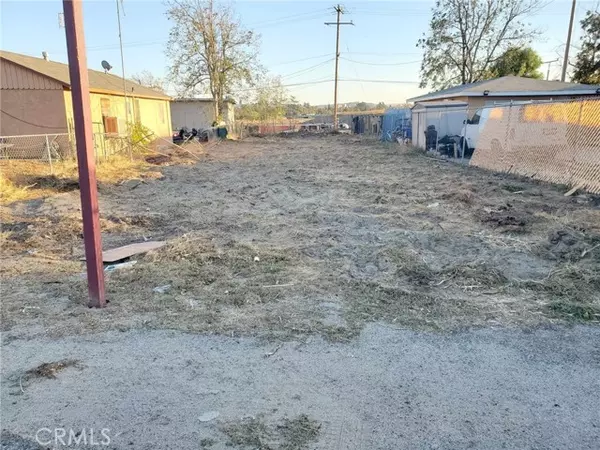 Jurupa Valley, CA 92509,5248 Bell