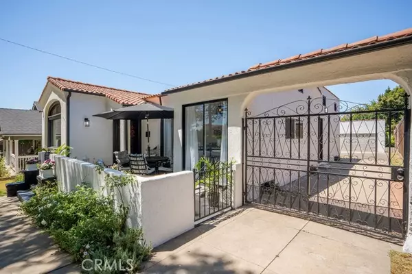 Los Angeles, CA 90041,5237 Live Oak View Avenue