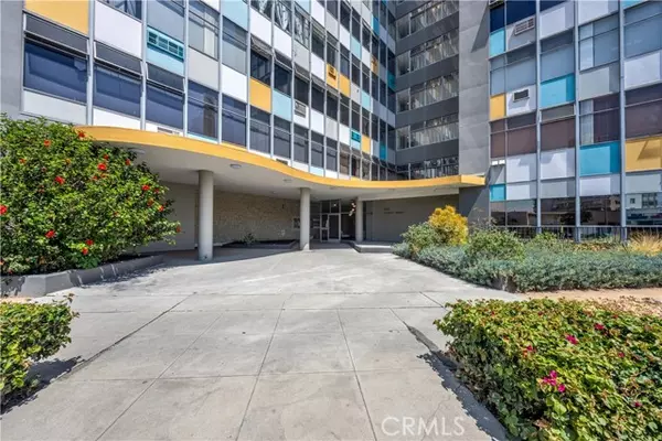 Long Beach, CA 90802,100 Atlantic Avenue #605