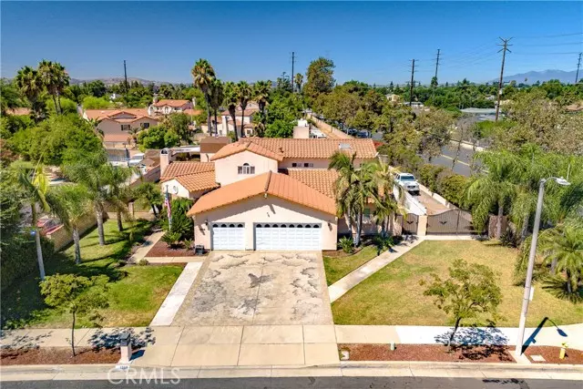 Ontario, CA 91762,1308 S Helen Avenue