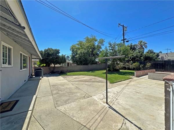 1505 College Avenue, Pomona, CA 91767