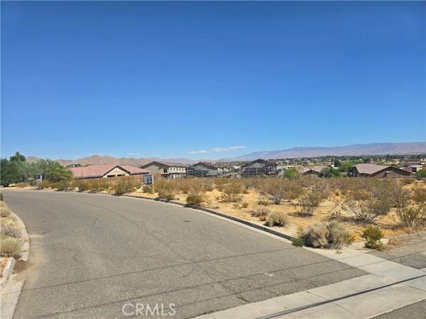 0 Viho, Apple Valley, CA 92307