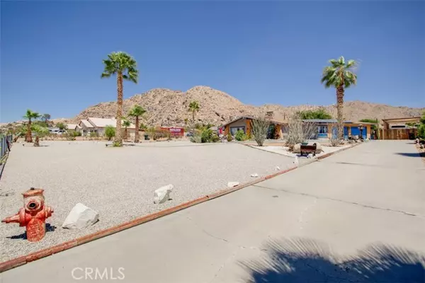 17025 Joshua Road, Apple Valley, CA 92307