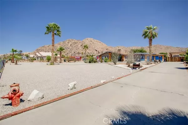 17025 Joshua Road, Apple Valley, CA 92307